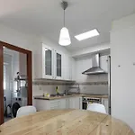 En